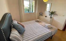 South Facing 1 Bed Apartment, Near Beach